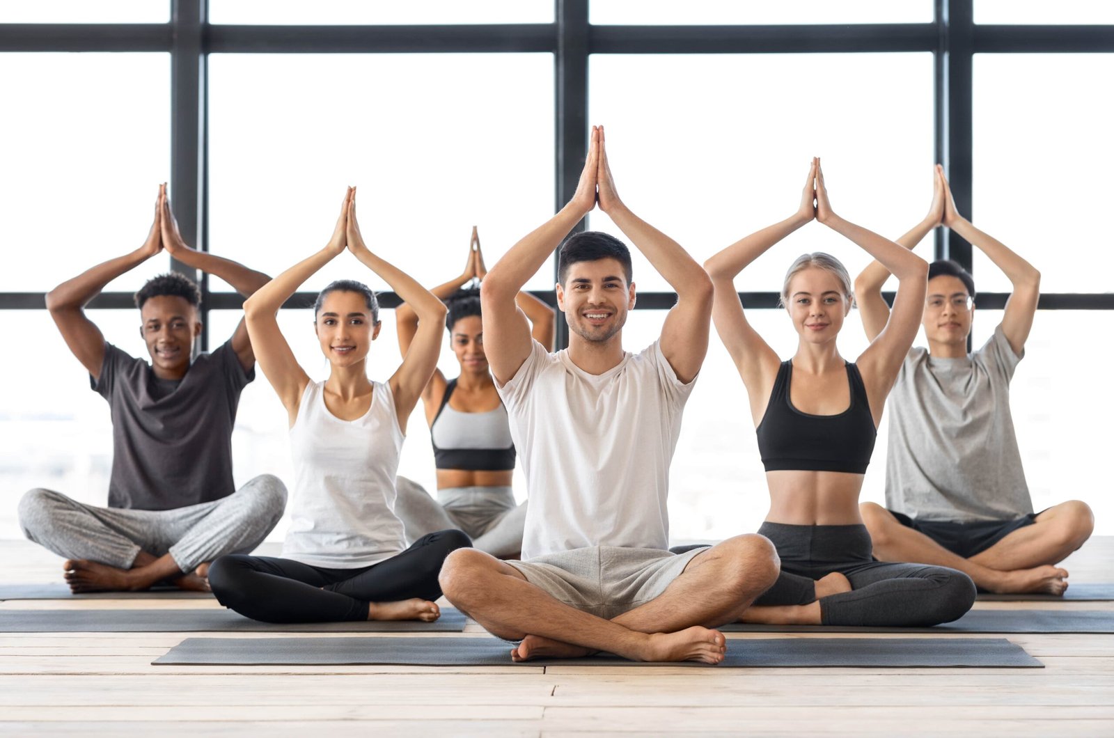 Best Benefits of Yoga for Women, Men, Students & Mental Health